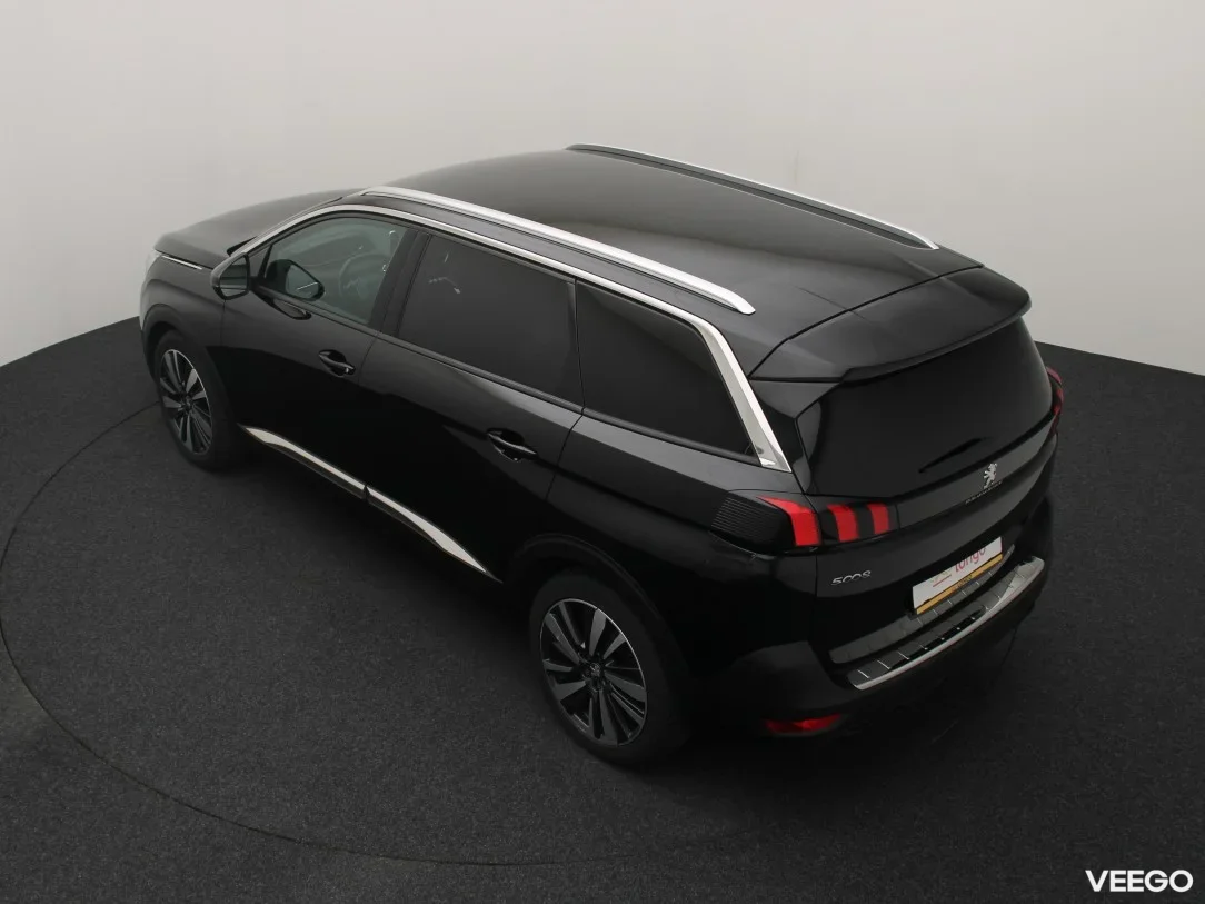 Peugeot 5008 1.5 96kW