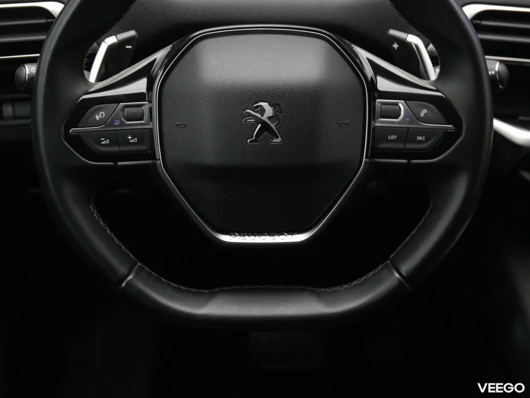 Peugeot 5008 1.5 96kW