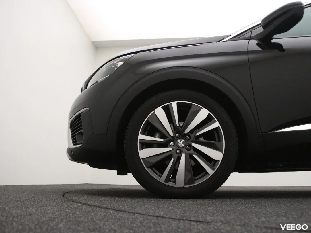 Peugeot 5008 1.5 96kW