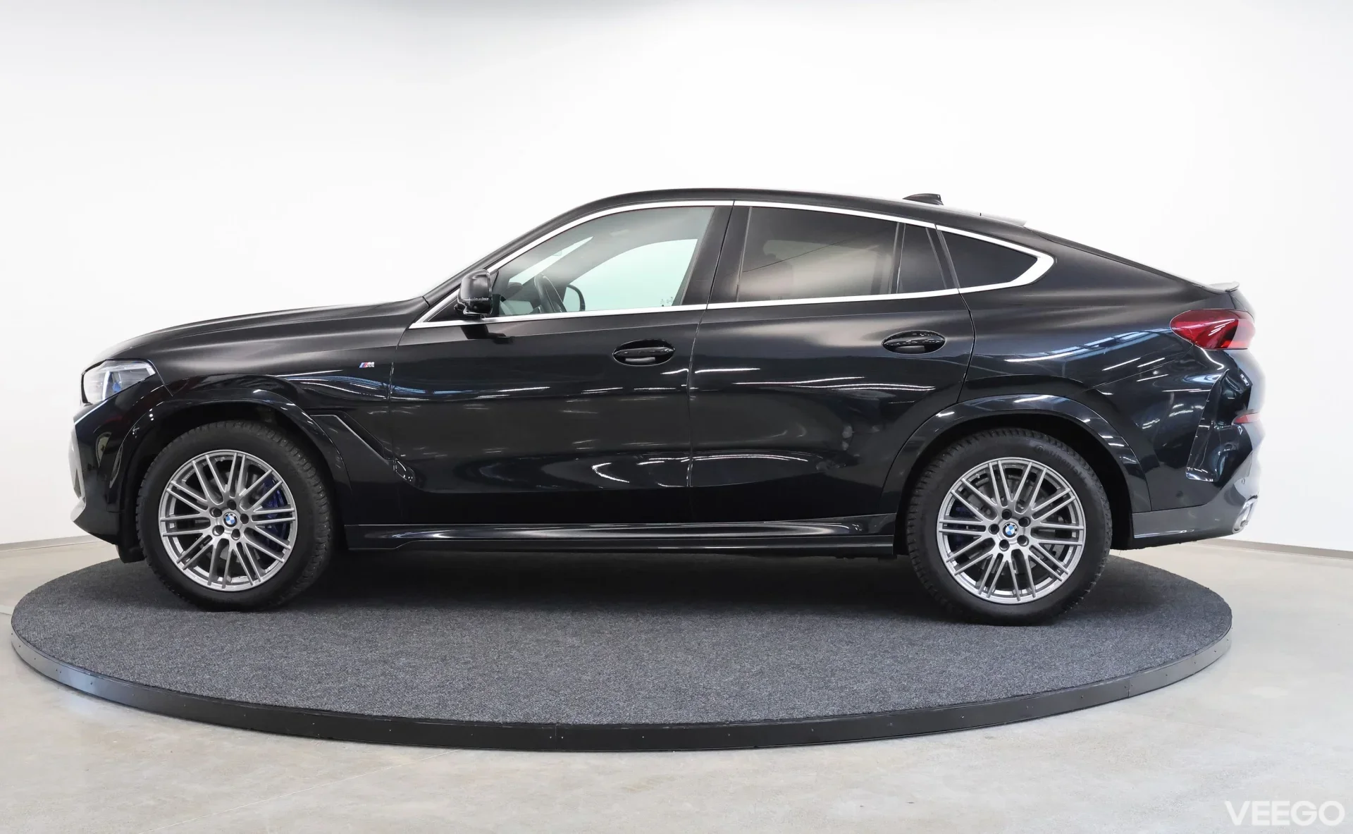 BMW X6 M-Sportpakett 250kW