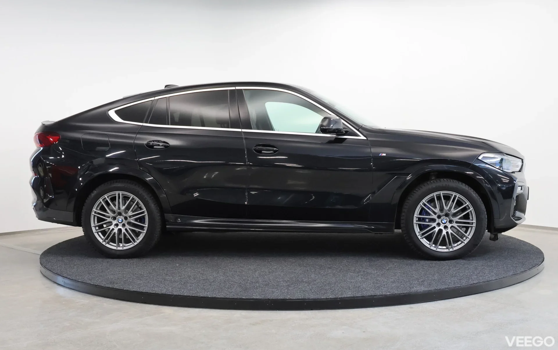 BMW X6 M-Sportpakett 250kW