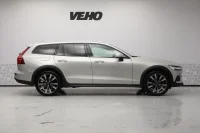 Volvo V60 Cross Country AWD D4 Intelli 2 140kW thumbnail