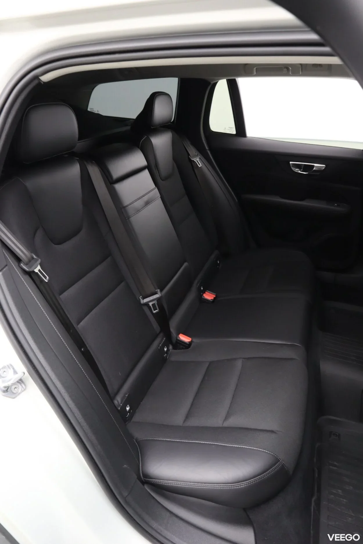 Volvo V60 Cross Country AWD D4 Intelli 2 140kW