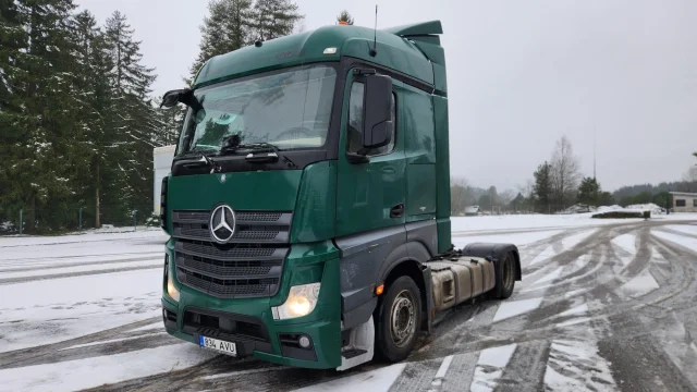 Image of Mercedes-Benz Actros 265kW