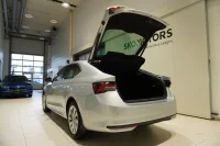 Skoda Octavia HB SELECTION 1.5 110kW thumbnail