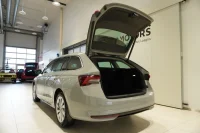 Skoda Octavia SELECTION COMBI 1.5 110kW thumbnail