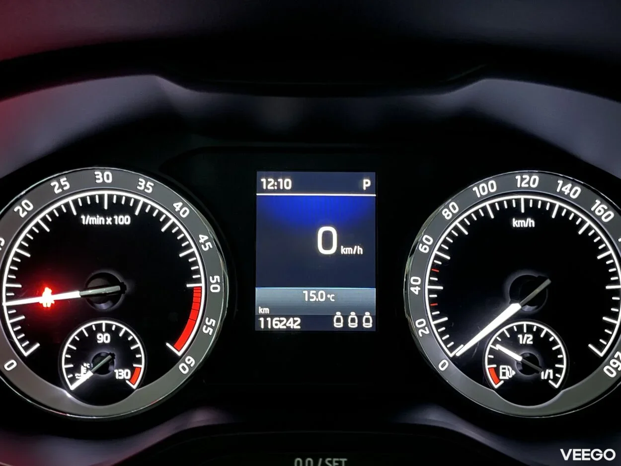 Skoda Karoq Elegance Plus 1.6 85kW