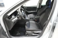 Skoda Octavia HB SELECTION 1.5 110kW thumbnail