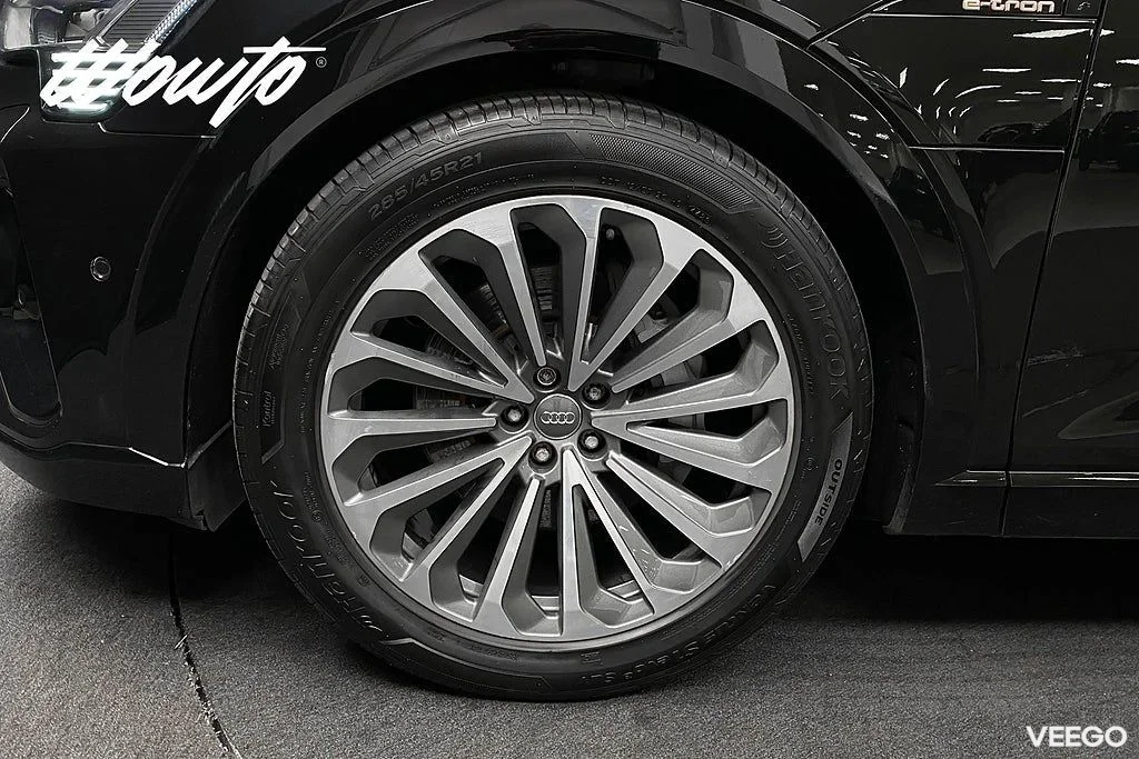 Audi e-tron Sportback 50 Q 313HK S-Line /Advanced /B&O /Moms 230kW