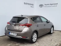 Toyota Auris 73kW thumbnail