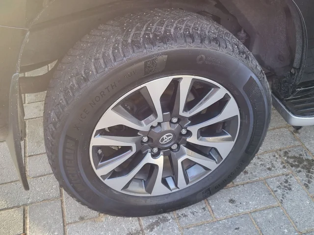 Image of Toyota Land Cruiser 150 150kW