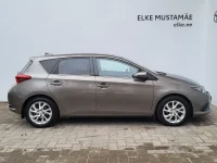 Toyota Auris 73kW thumbnail