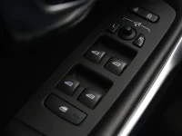 Volvo V40 2 88kW thumbnail