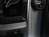 Volvo V40 2 88kW thumbnail