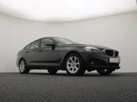 BMW 318 2 100kW thumbnail