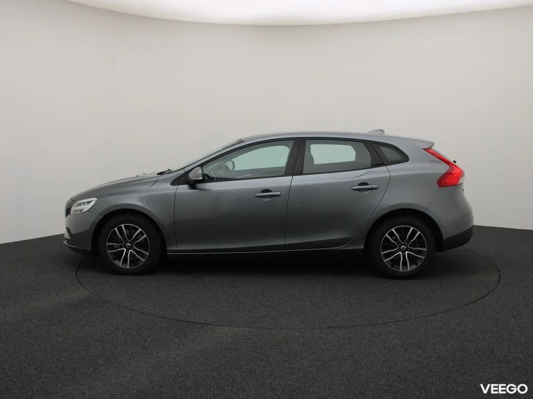 Volvo V40 1.5 90kW