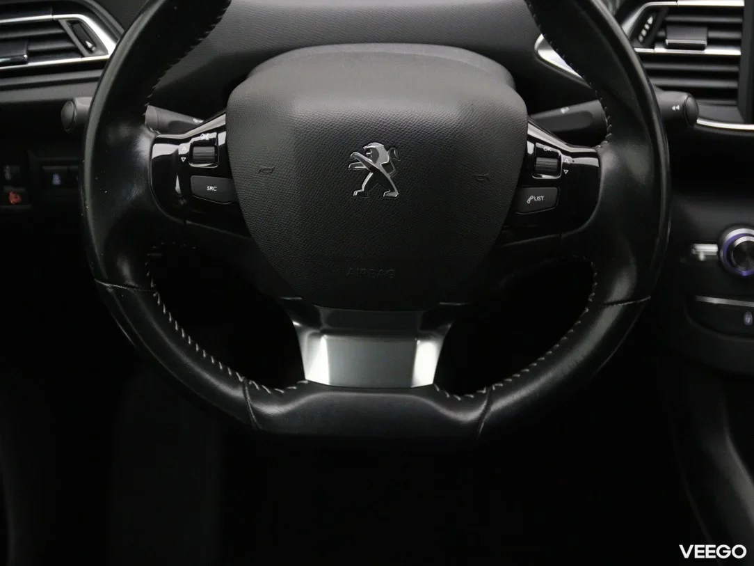 Peugeot 308 1.2 81kW