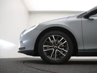 Volvo V40 1.5 90kW thumbnail