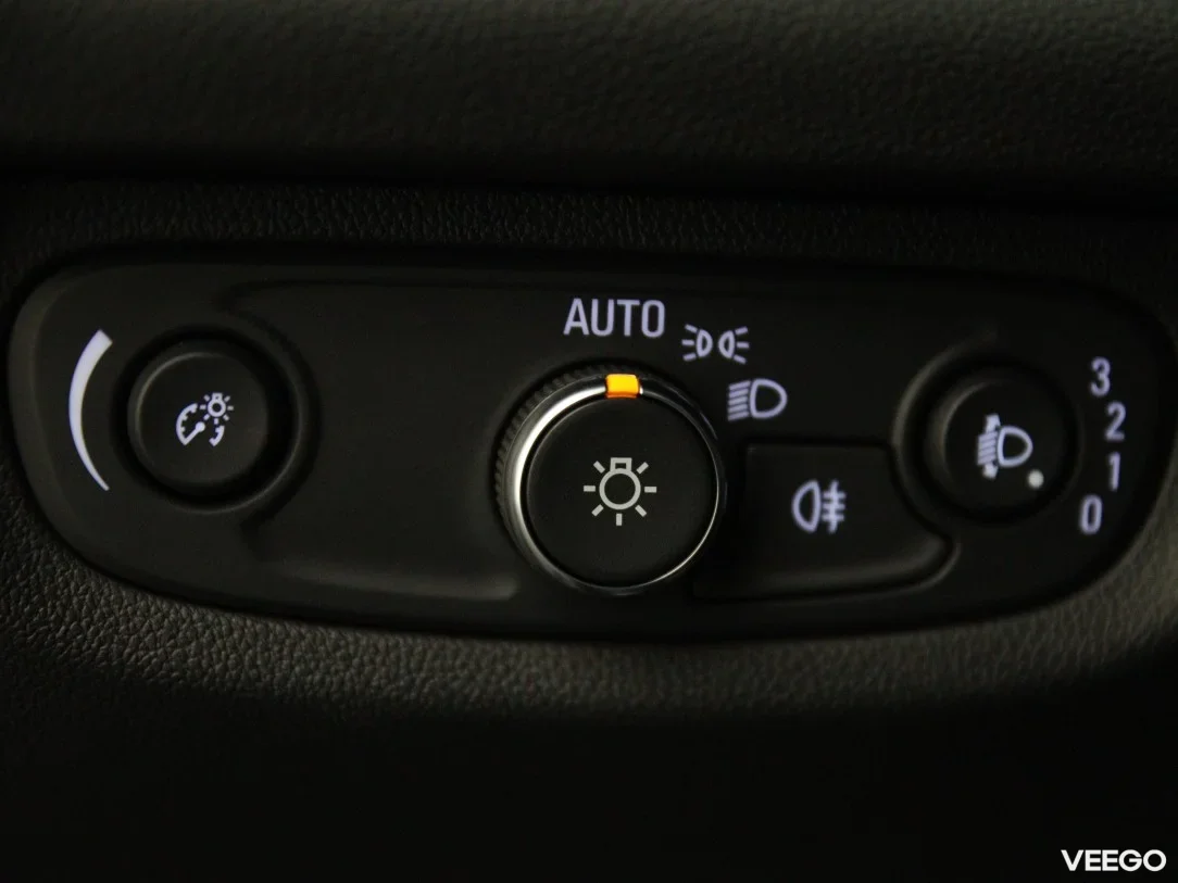 Opel Insignia 1.5 121kW