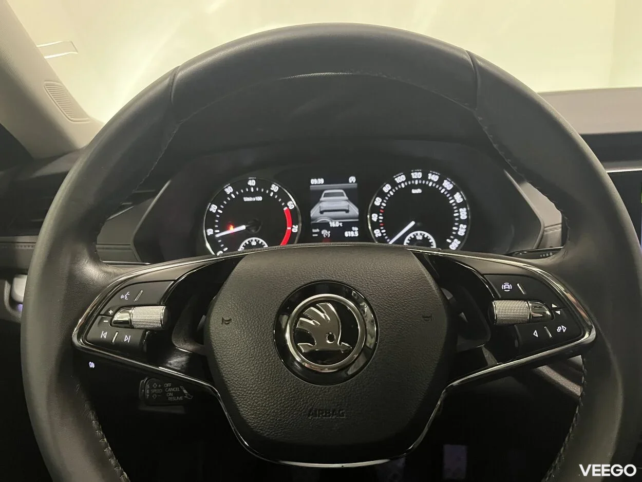 Skoda Octavia HB Ambition 6-k manuaal 1.5 110kW