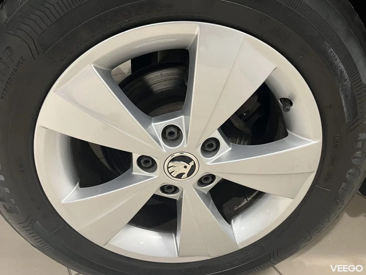 Skoda Octavia HB Ambition 6-k manuaal 1.5 110kW