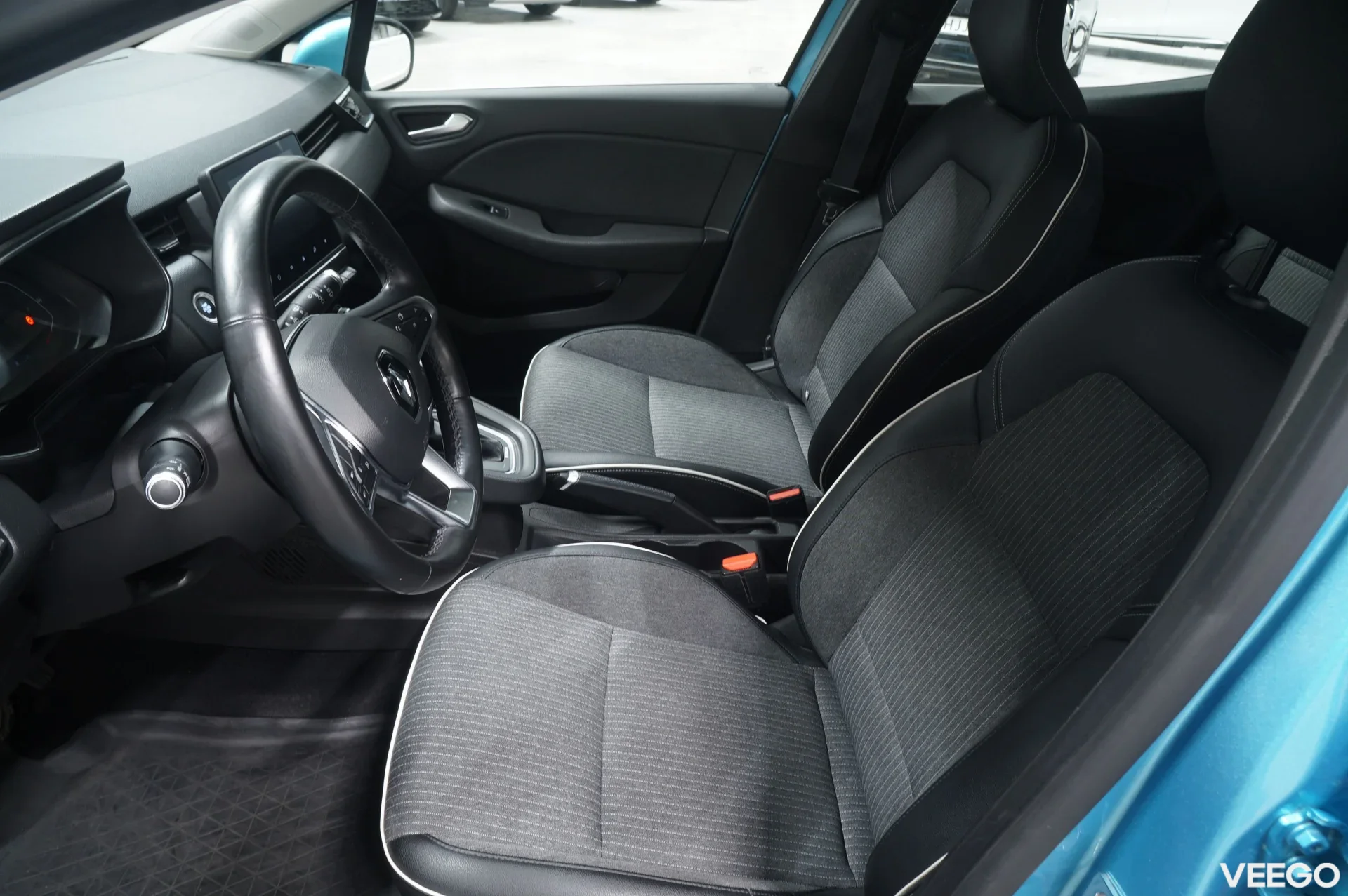 Renault Clio Intens E-TECH Hybrid 1.6 67kW