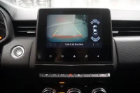 Renault Clio Intens E-TECH Hybrid 1.6 67kW thumbnail