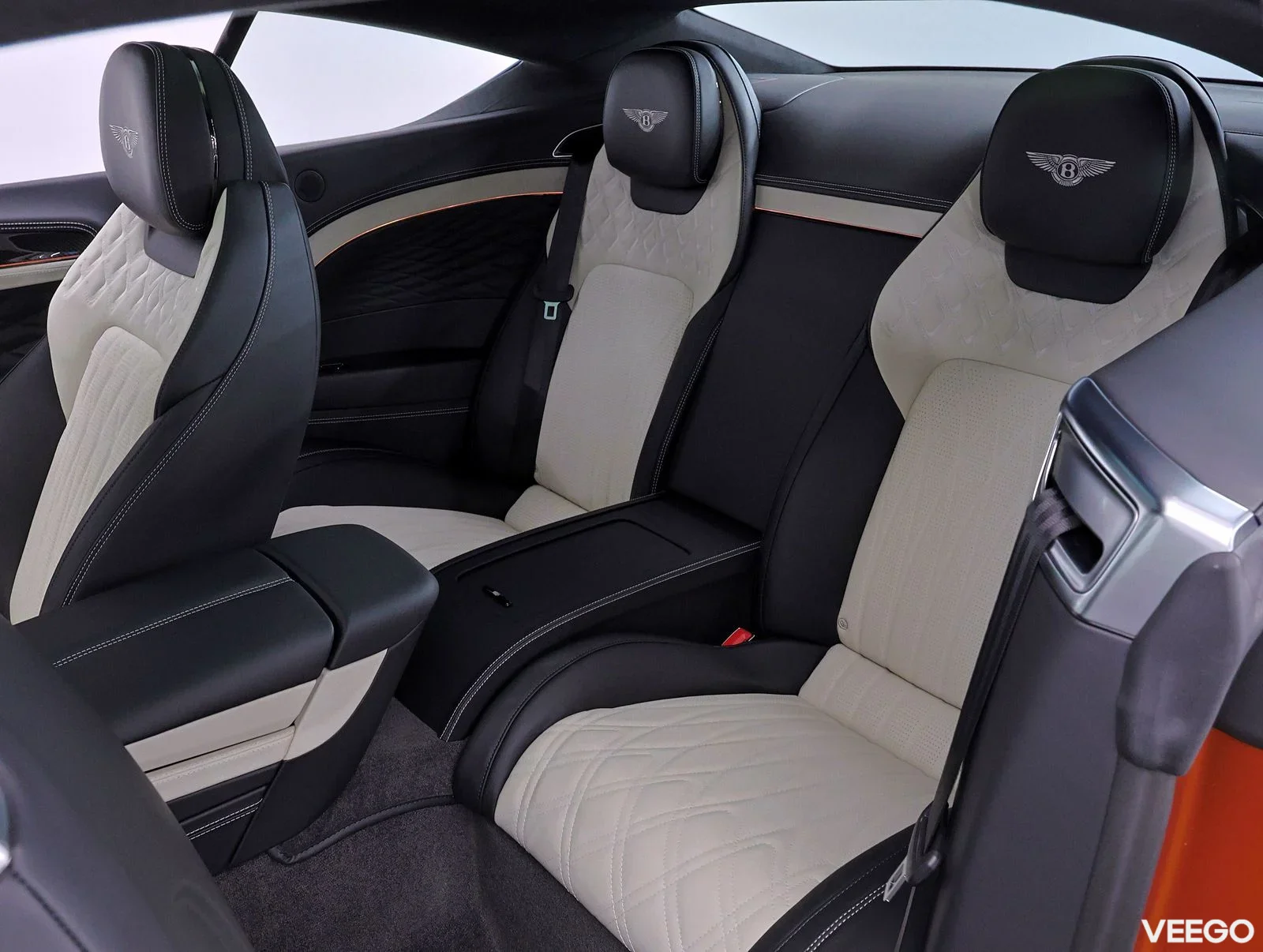 Bentley Continental GT AZURE V8 HYBRID 4 500kW