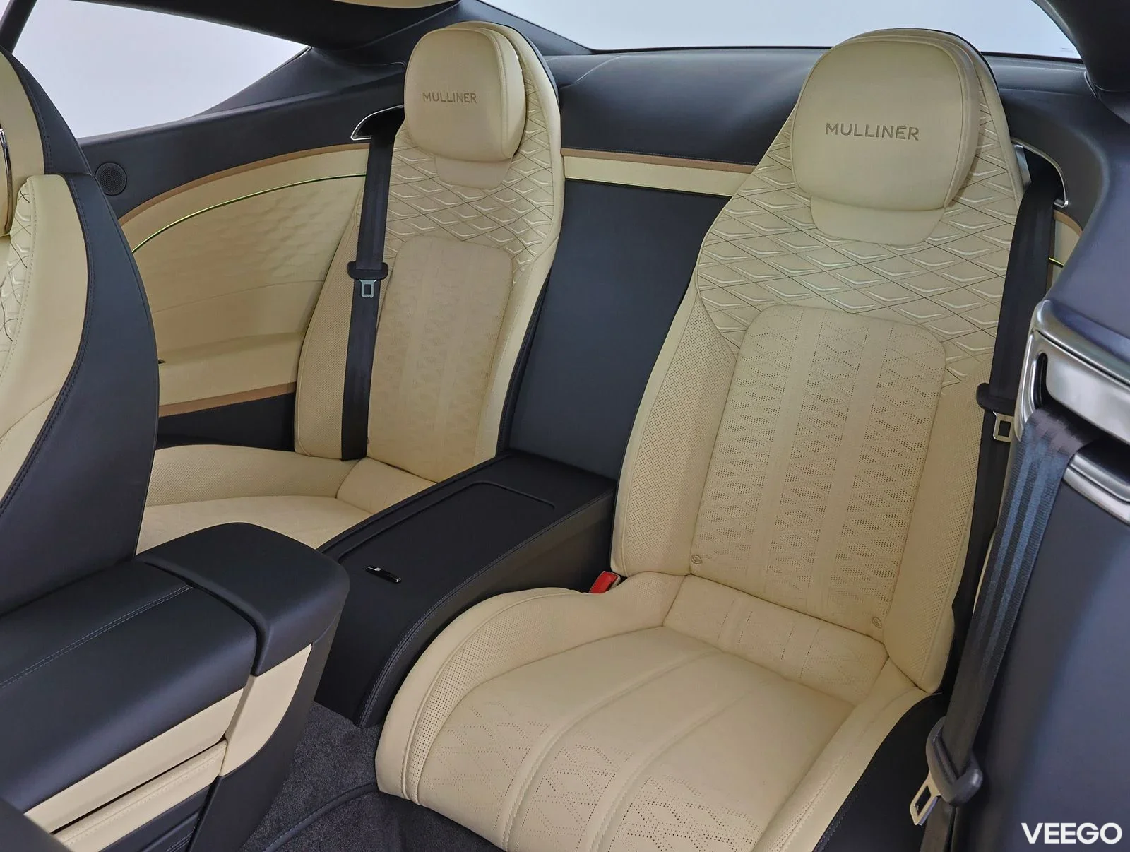 Bentley Continental GT MULLINER V8 HYBRID 4 575kW