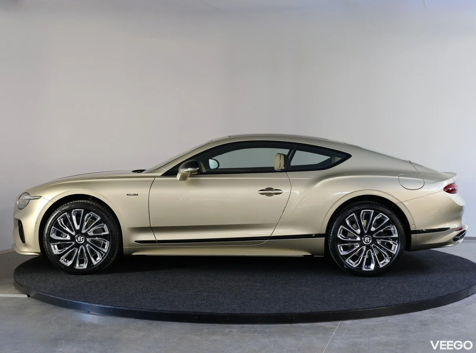 Bentley Continental GT MULLINER V8 HYBRID 4 575kW