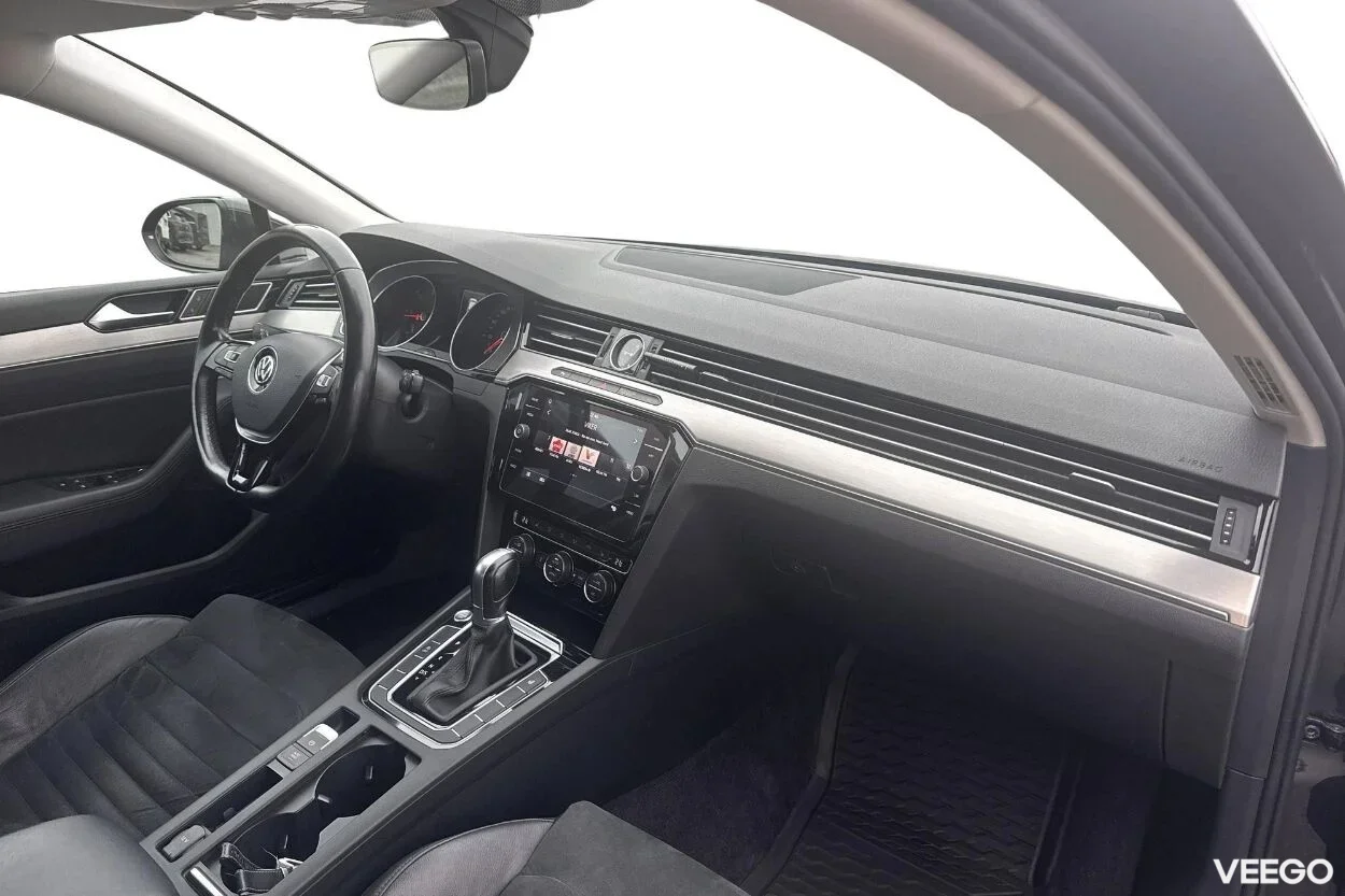 Volkswagen Passat 2 110kW