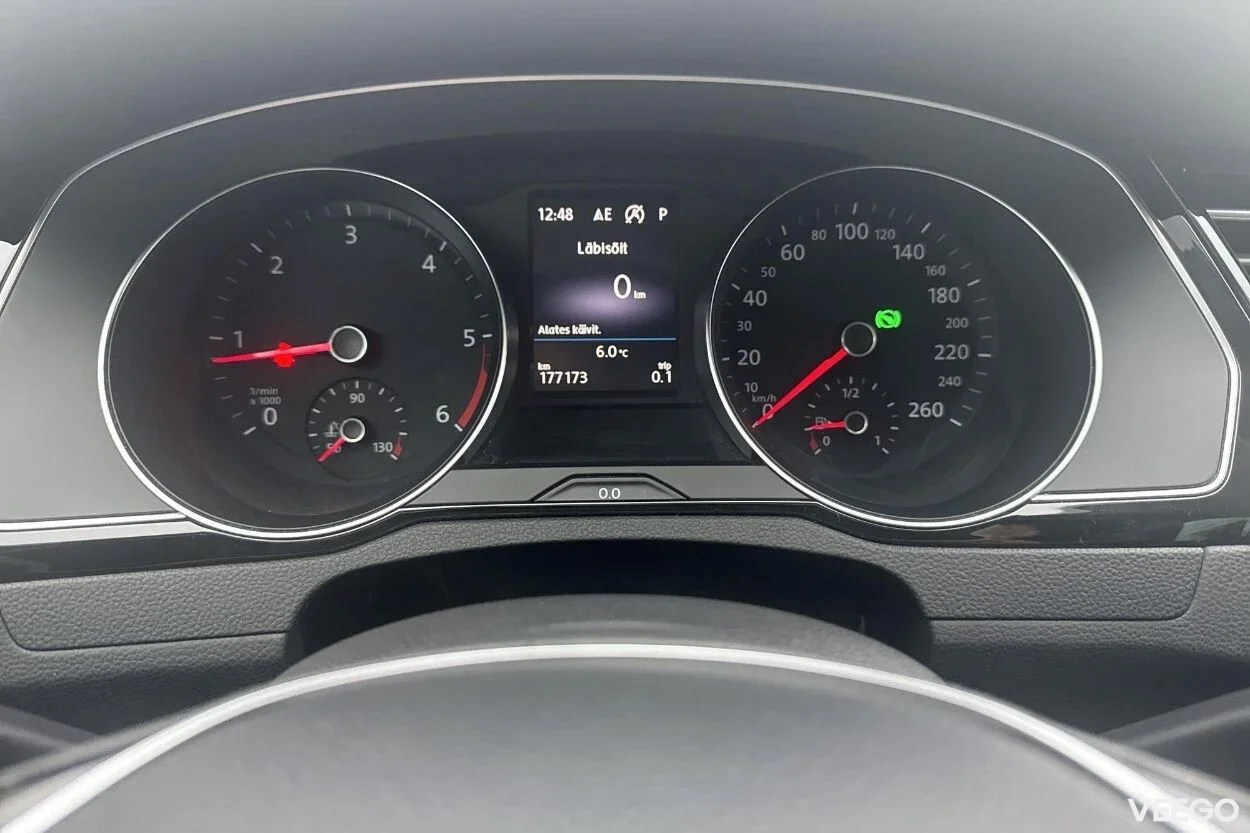 Volkswagen Passat 2 110kW