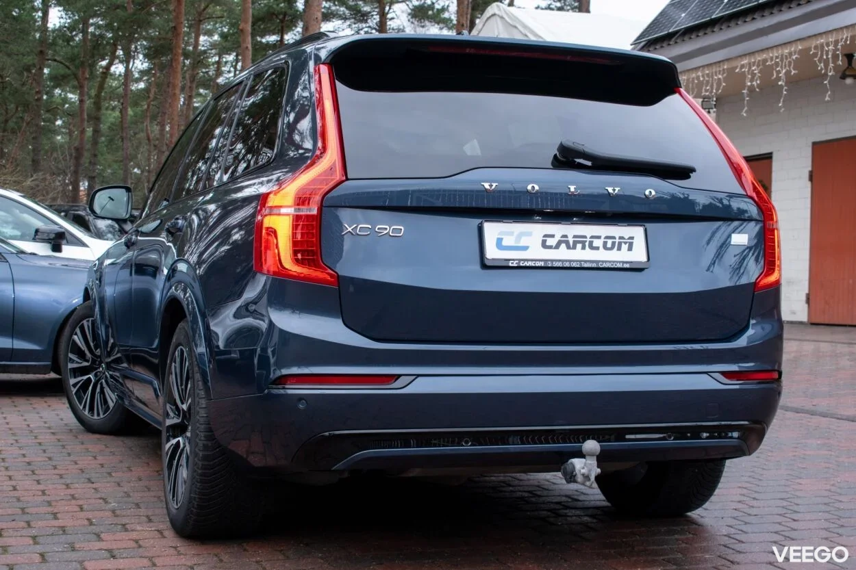Volvo XC90 7s Dark Long Range MY2023 2 335kW