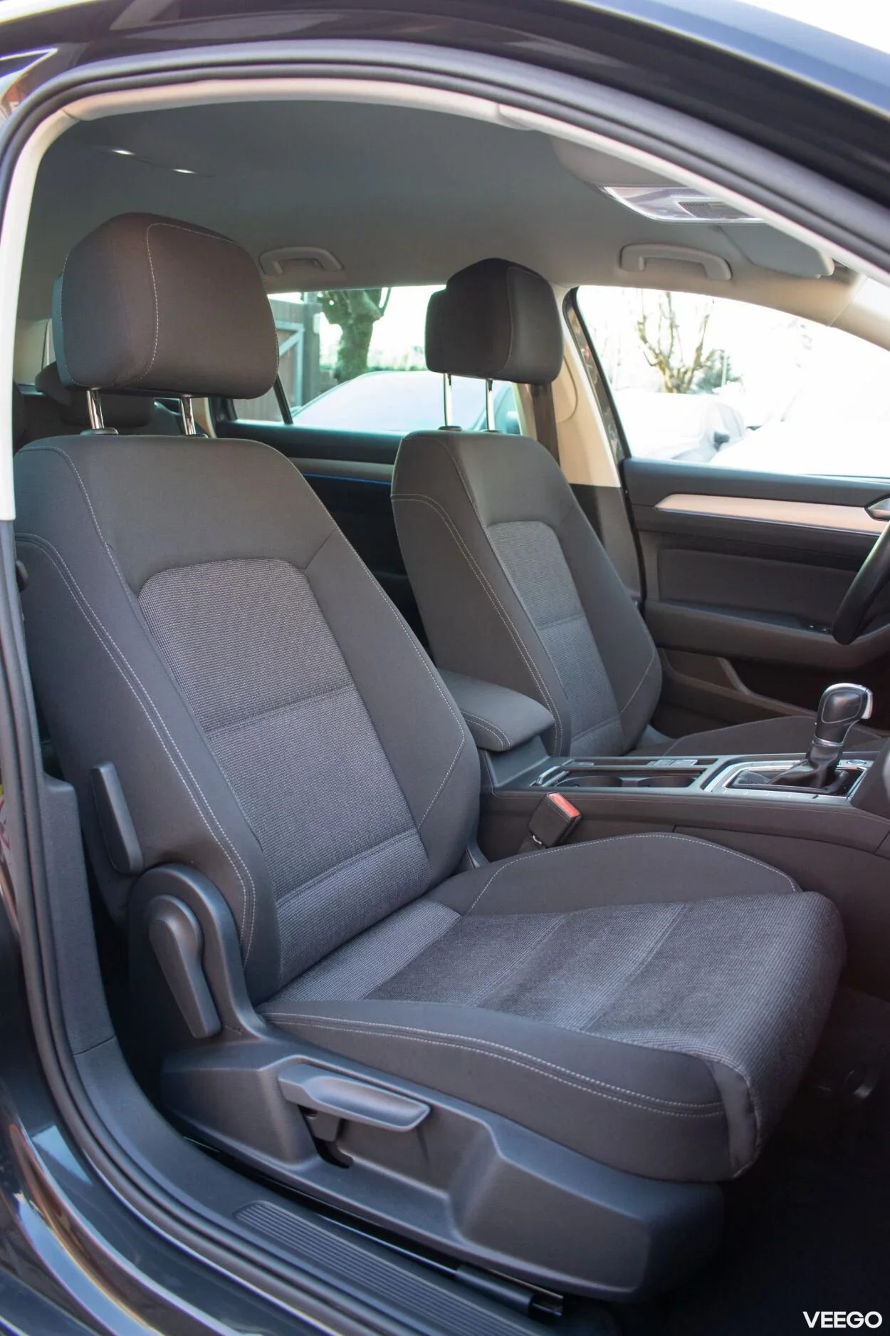 Volkswagen Passat Business Assist Wagon 1.6 88kW