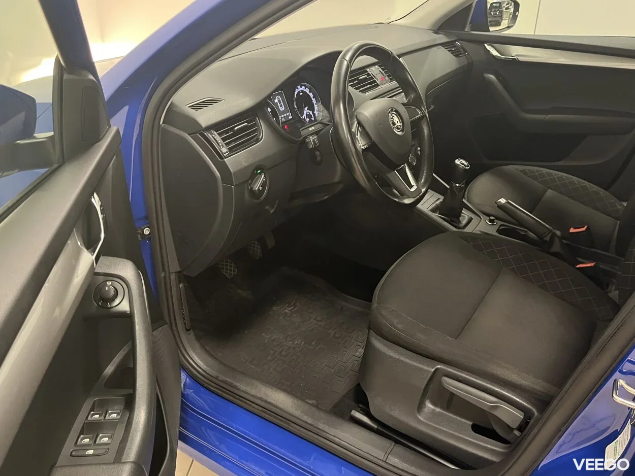 Skoda Octavia HB Active STYLE FL 6-k  manuaal 1 85kW