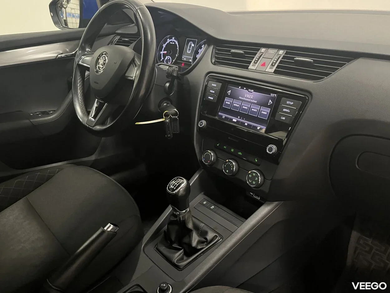 Skoda Octavia HB Active STYLE FL 6-k  manuaal 1 85kW