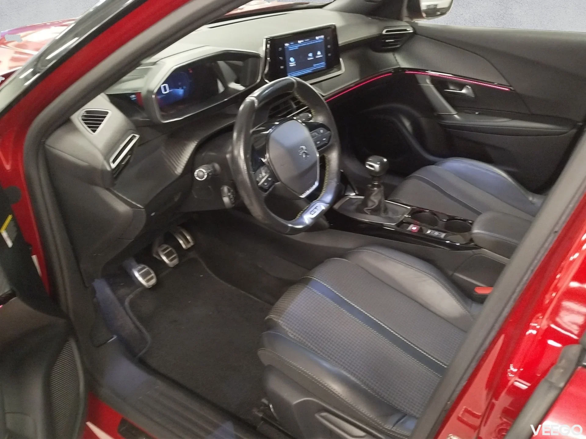 Peugeot 2008 Allure BlueHDi 100 75kW