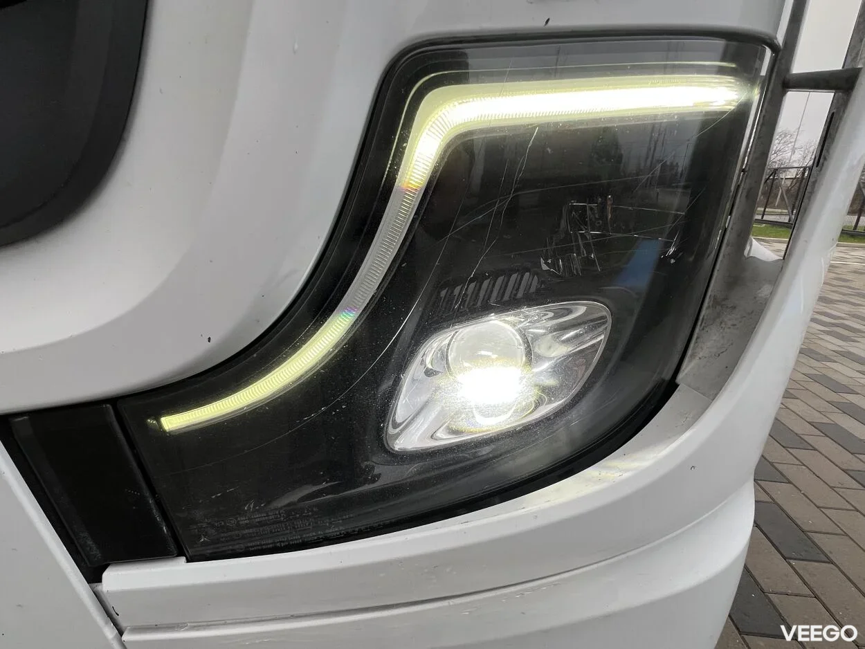 Mercedes-Benz Actros 1845L BigSpace 12.8 331kW