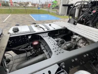 Mercedes-Benz Actros 1845L BigSpace 12.8 331kW thumbnail