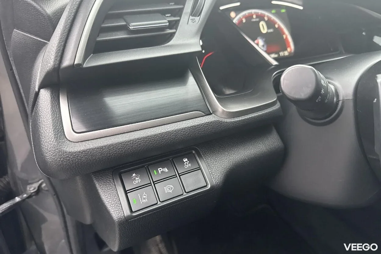 Honda Civic: Civic 1.5 134kW