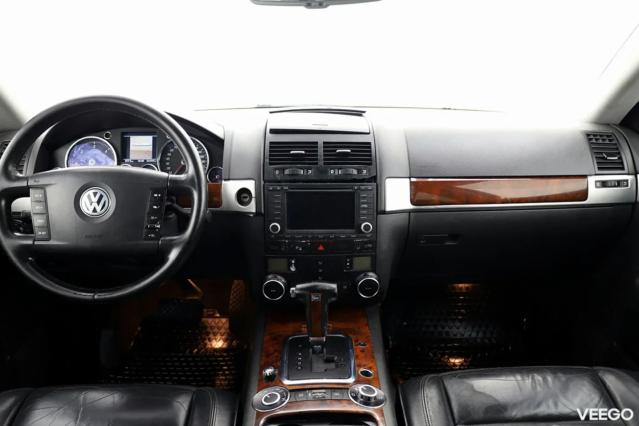 Volkswagen Touareg 2.5 129kW