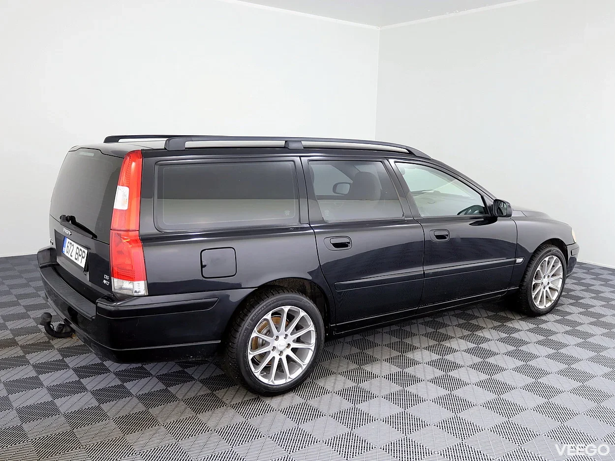 Volvo V70 2.4 136kW