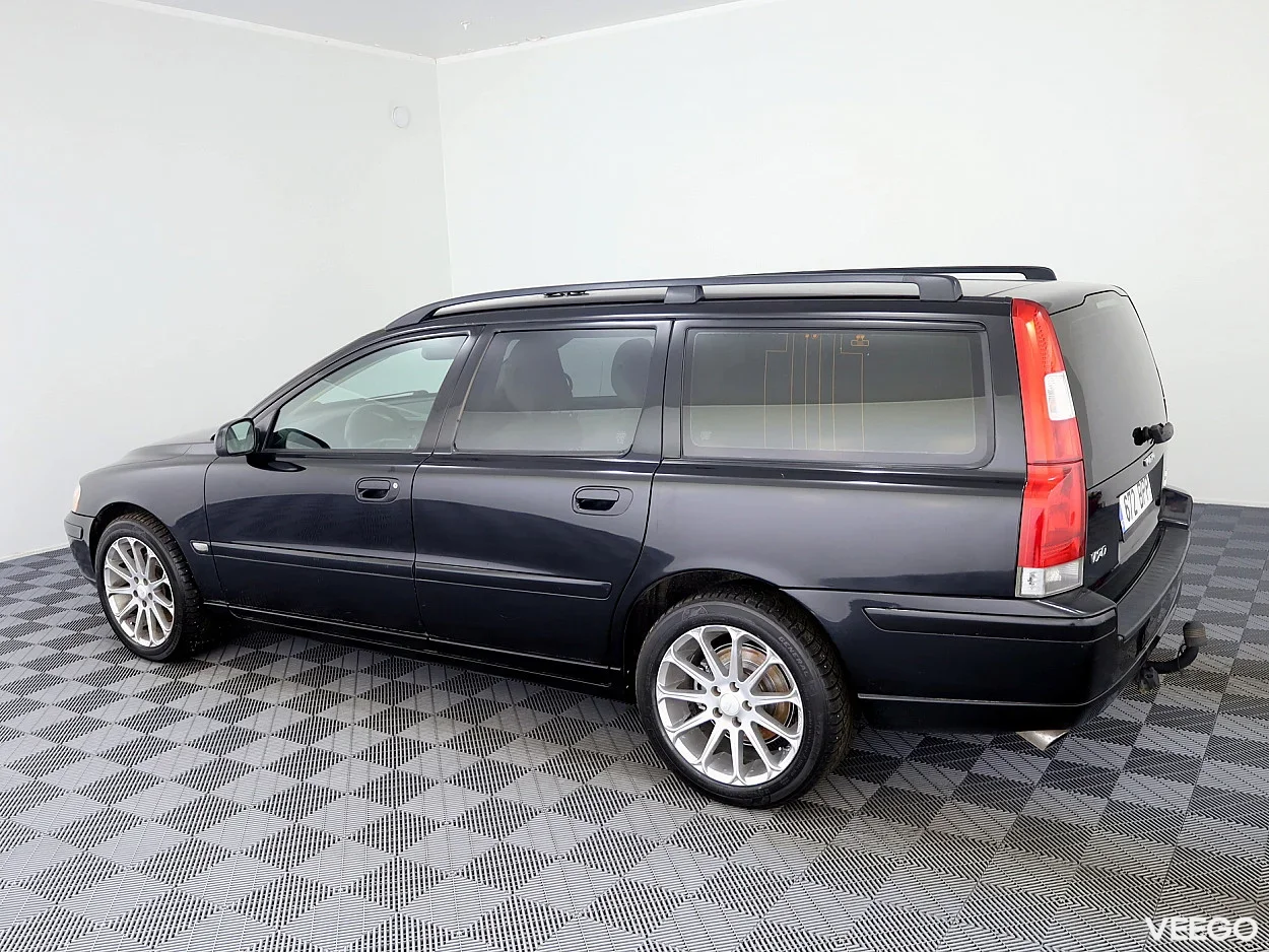 Volvo V70 2.4 136kW