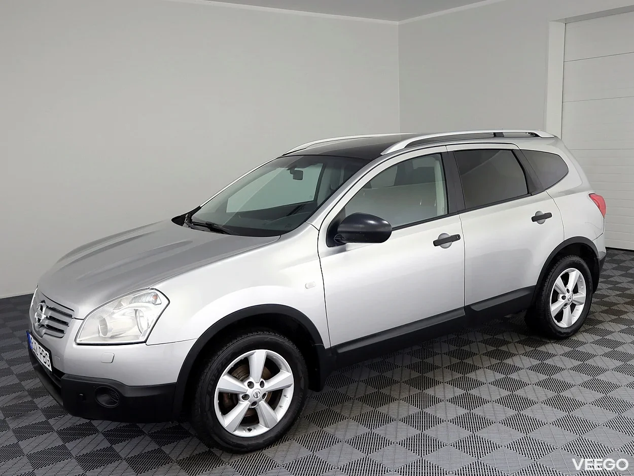 Nissan Qashqai+2 2.0 104kW