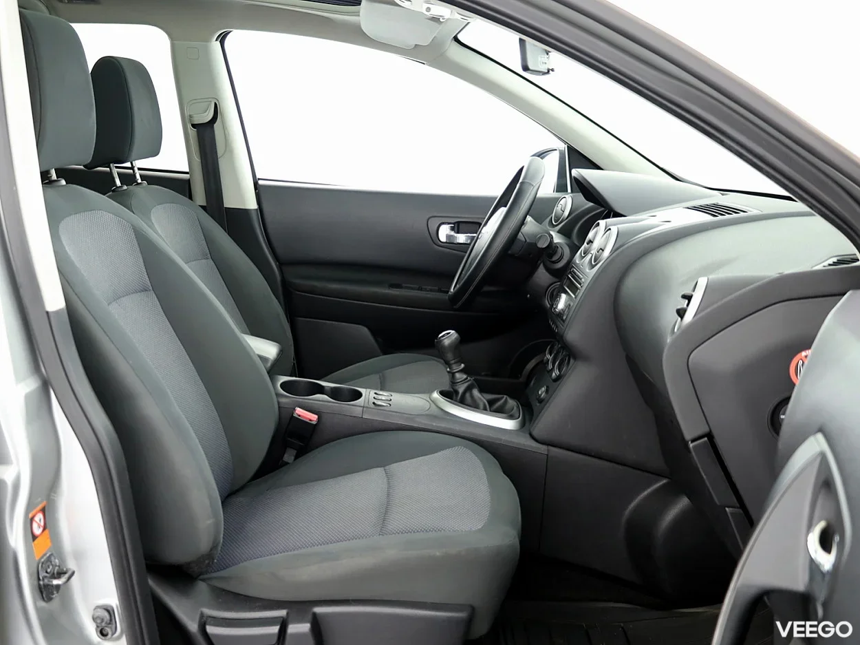 Nissan Qashqai+2 2.0 104kW