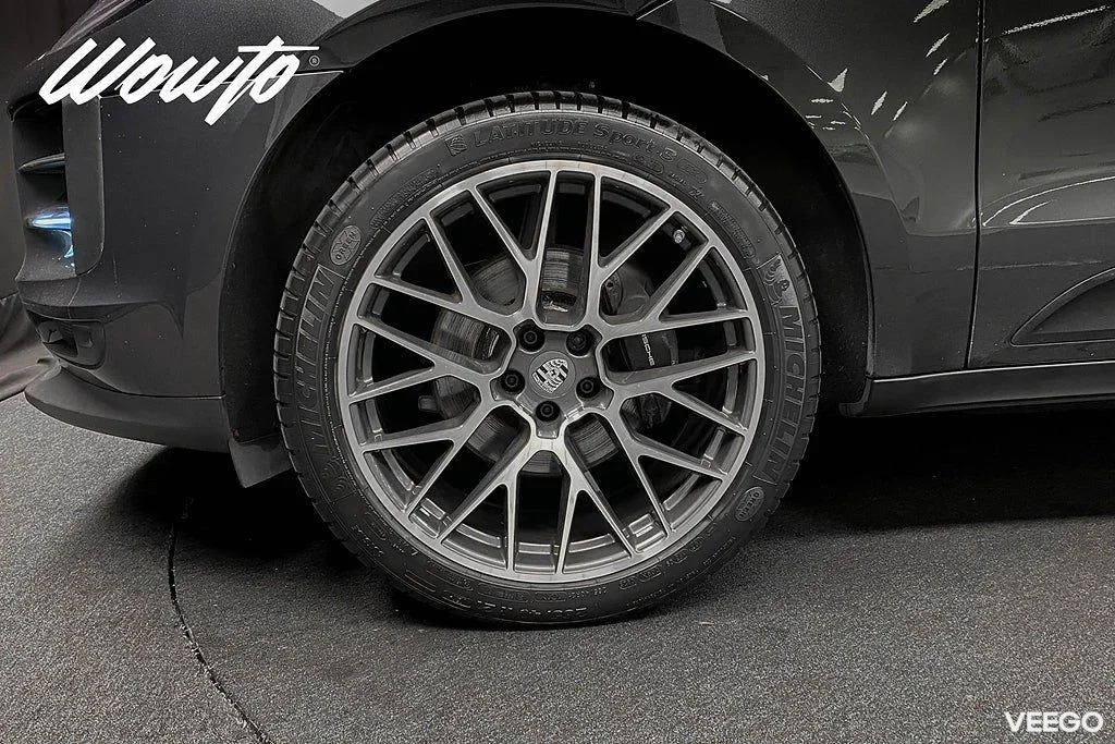 Porsche Macan PDK 245HK Pano/BOSE/Navi/Värmare/Drag 180kW