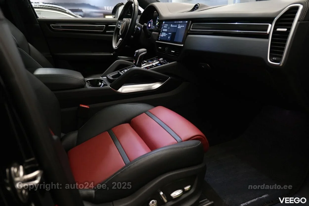 Porsche Cayenne Turbo S - 4 500kW