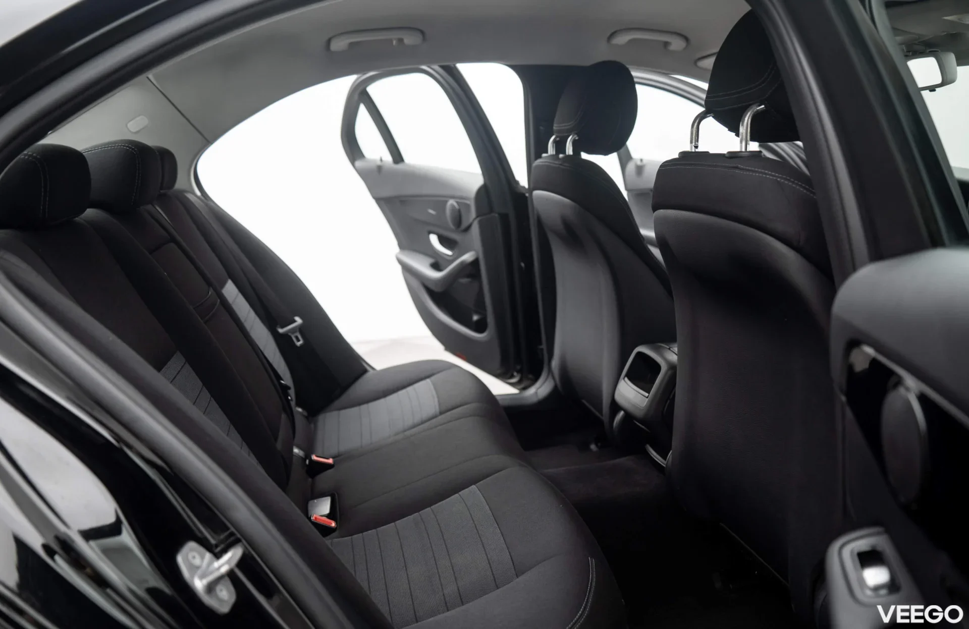 Mercedes-Benz C180 Avantgarde 1.6 115kW