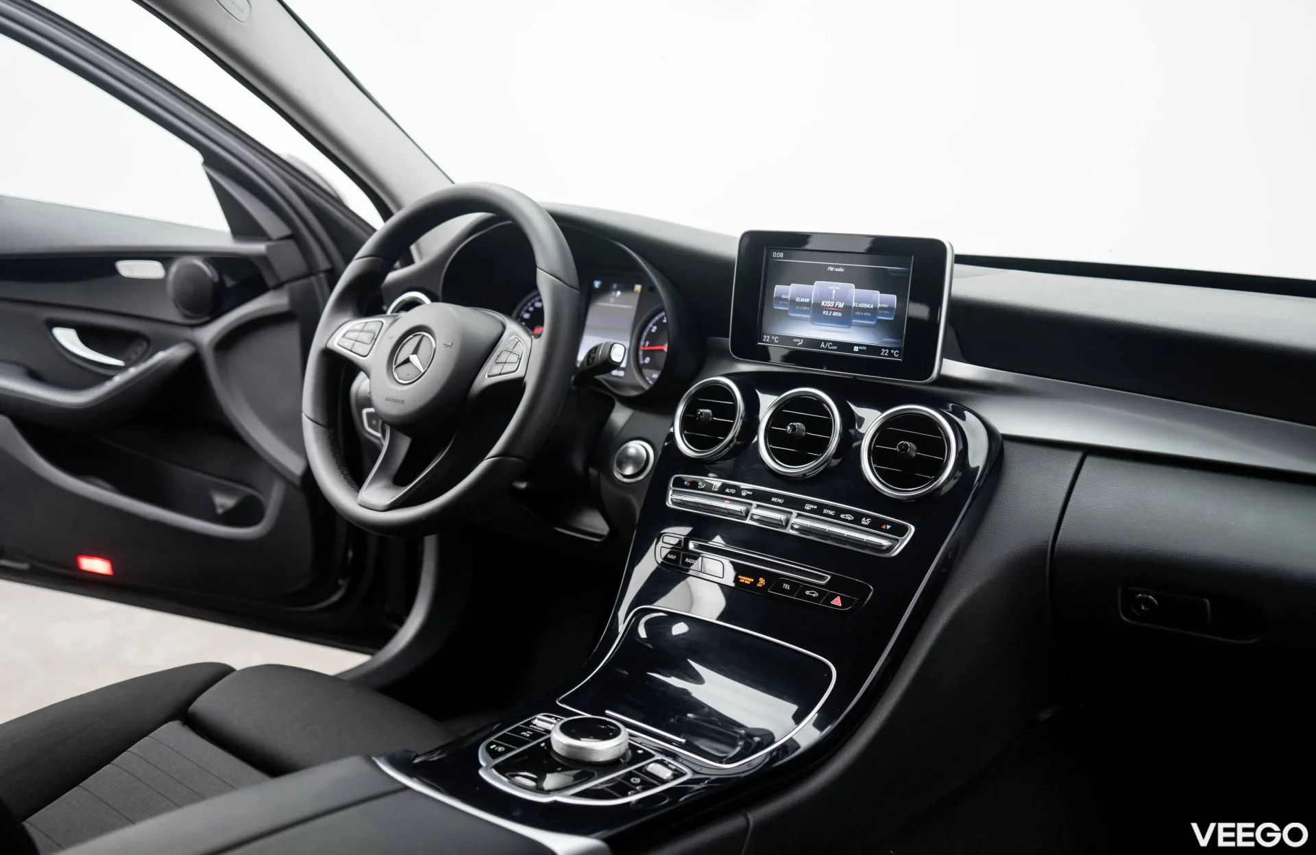 Mercedes-Benz C180 Avantgarde 1.6 115kW