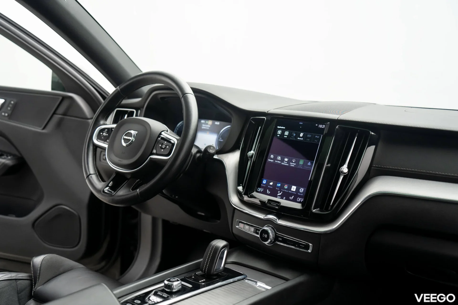 Volvo XC60 T8 Recharge R-Design AWD 2.0 288kW